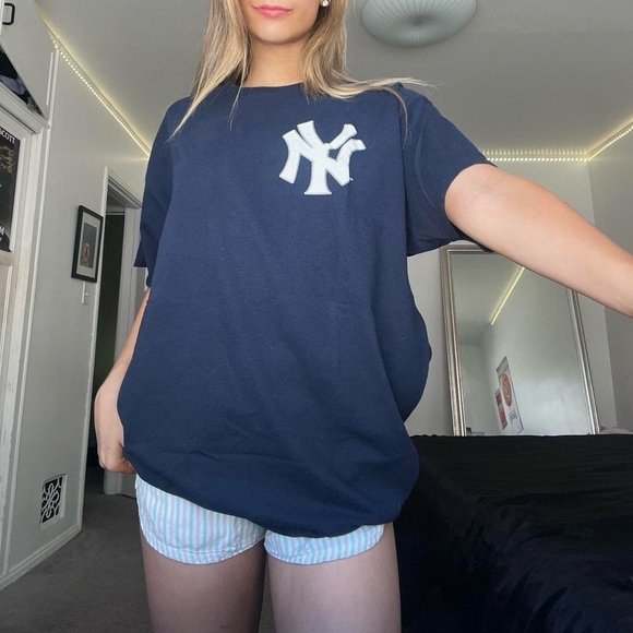 the new york yankees tee - Picture 3 of 8